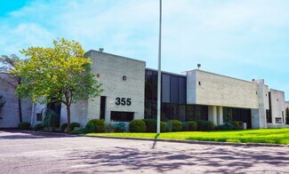 Plus de détails pour 355 Crooked Hill Rd, Brentwood, NY - Industriel/Logistique à vendre