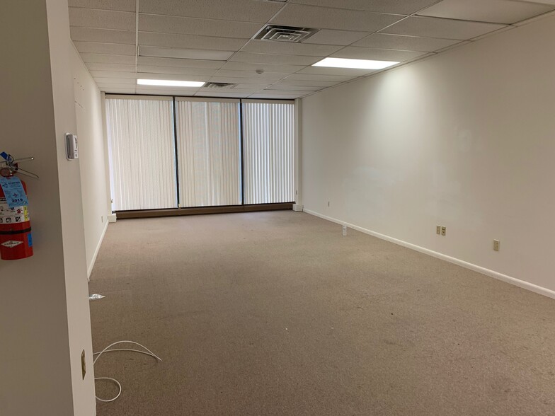 801 Street Rd, Feasterville, PA à louer - Photo intérieure – Image 3 sur 10
