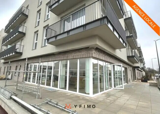 Plus de détails pour Bureau, Local d'activités à louer