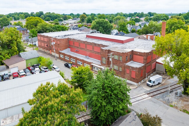 Plus de détails pour 1502 Beeler St, New Albany, IN - Industriel/Logistique à vendre