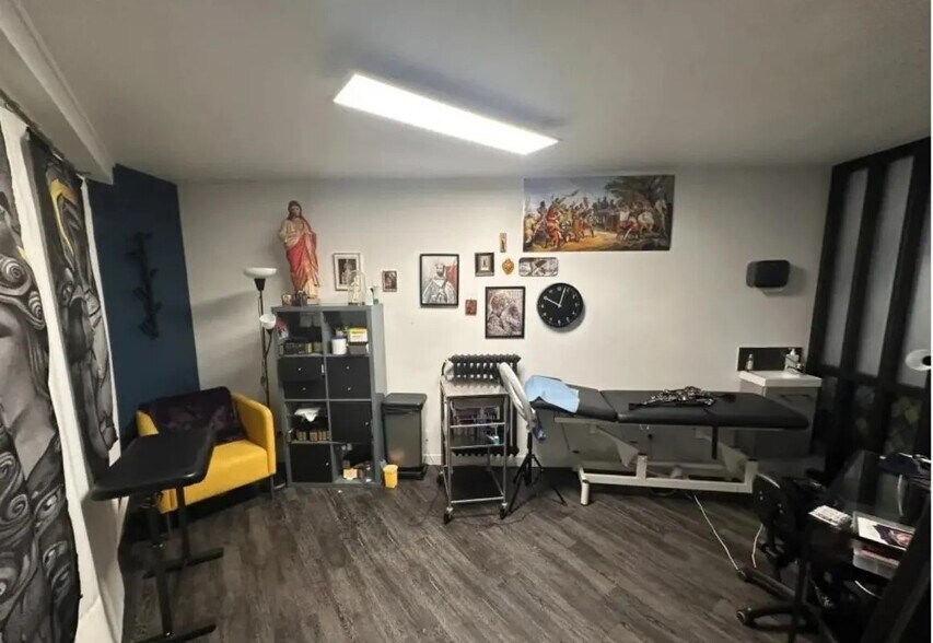 Bureau dans Rennes à vendre - Photo de l’immeuble – Image 2 sur 10