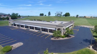 Plus de détails pour 540 Village Walk Ln, Johnson Creek, WI - Bureau/Local commercial à louer