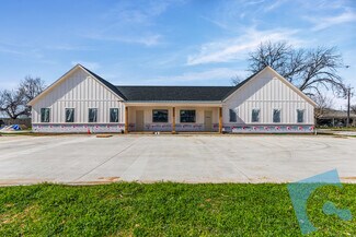 Plus de détails pour 908 Cresthaven Dr, Euless, TX - Local d'activités à louer