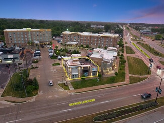 Plus de détails pour 7389 Orchard Lake Rd, West Bloomfield, MI - Bureau/Local commercial à louer