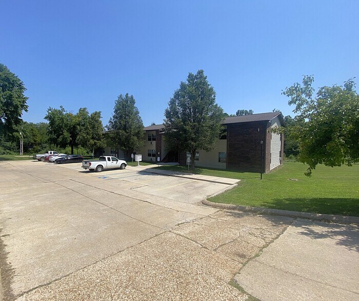 125 Crescent Lake Rd, Saint Clair, MO à vendre - Photo de l’immeuble – Image 3 sur 17