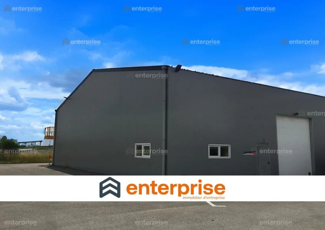 Local d’activités dans Moreuil à louer Photo de l’immeuble– Image 1 sur 6