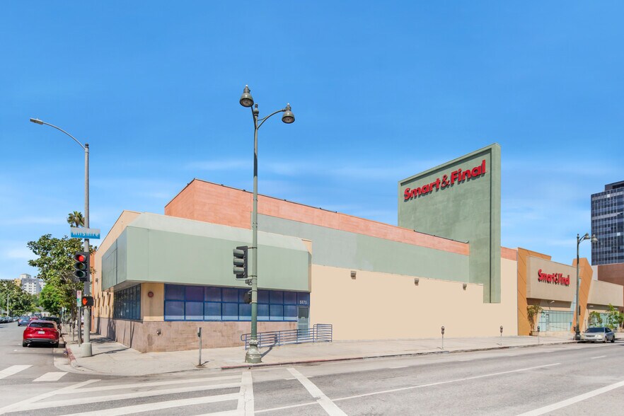 5575 Wilshire Blvd, Los Angeles, CA à louer - Photo de l’immeuble – Image 1 sur 14