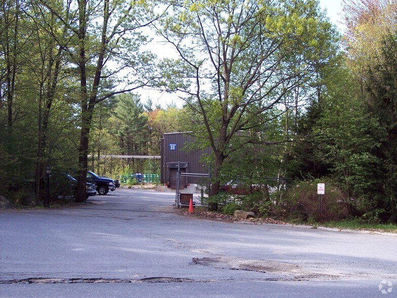 99 Development Rd, Fitchburg, MA à vendre - Photo de l’immeuble – Image 3 sur 3