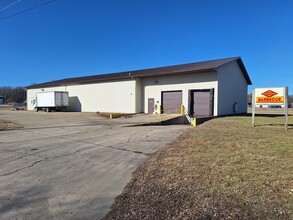 119 E Washington St, Veedersburg, IN à louer Photo de l’immeuble– Image 2 sur 11