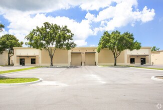 Plus de détails pour 5322-5350 115th Ave N, Clearwater, FL - Industriel/Logistique à louer