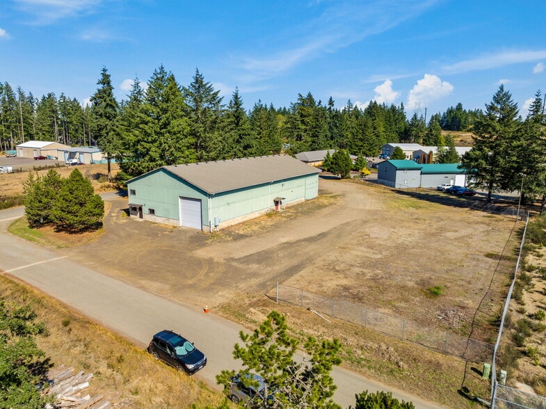21 Adonai Ct, Shelton, WA à vendre - Photo de l’immeuble – Image 3 sur 30