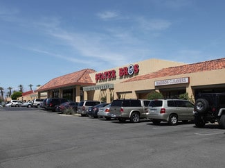 Plus de détails pour 81106 Hwy 111, Indio, CA - Bureau/Local commercial, Local commercial à louer