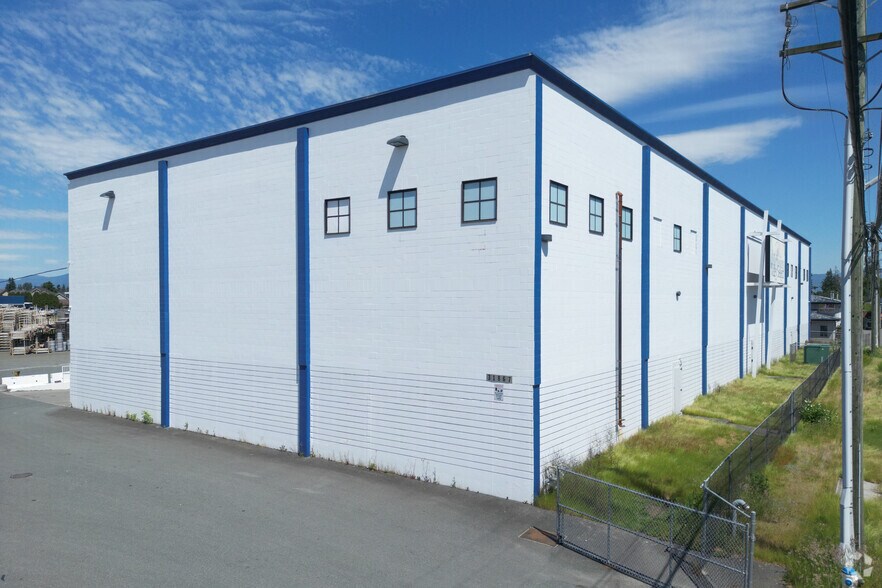 31825-31867 MARSHALL PLACE portefeuille de 2 biens à vendre sur LoopNet.fr - Photo principale – Image 2 sur 2