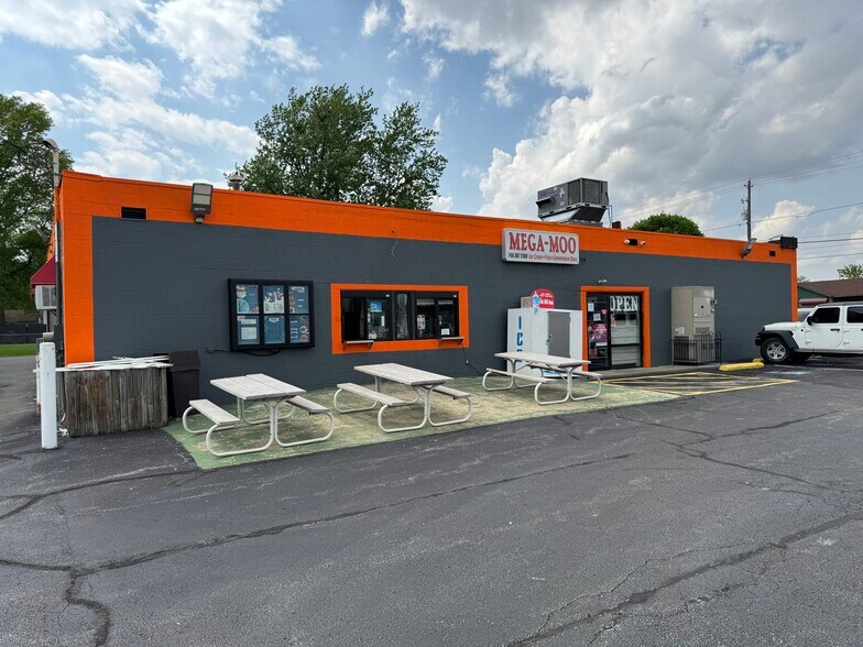 411 E Fairground St, Marion, OH à vendre - Photo principale – Image 1 sur 15