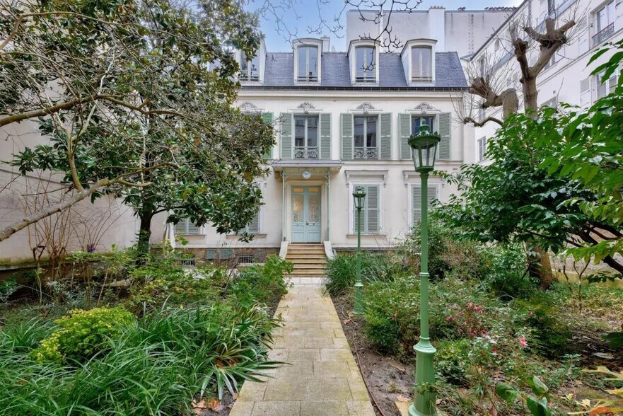 Bureau dans Paris à louer - Photo de l’immeuble – Image 1 sur 9