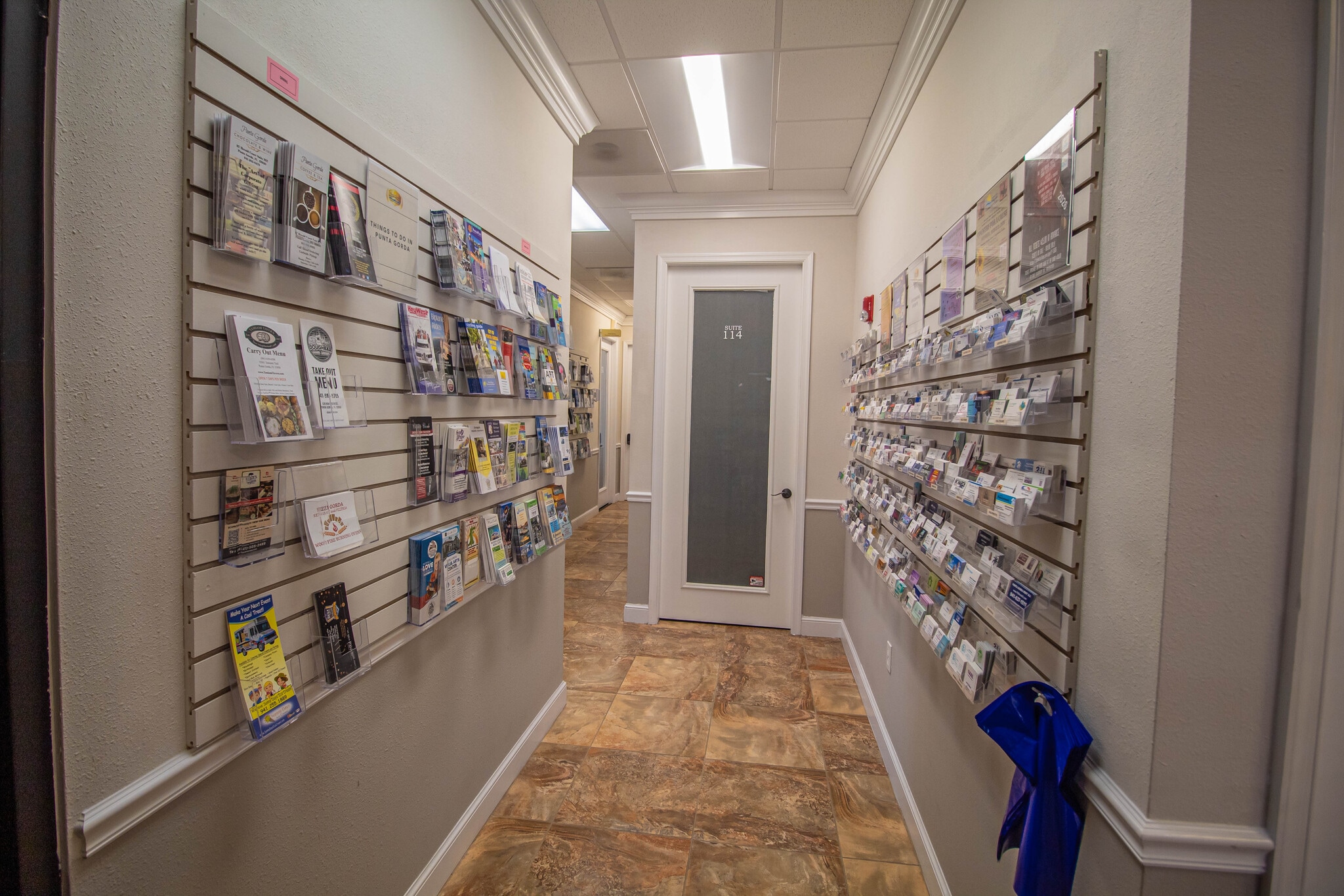 252 W Marion Ave, Punta Gorda, FL à louer Photo intérieure– Image 1 sur 3