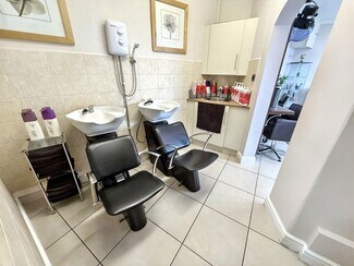 Plus de détails pour 69 North Rd W, Wingate - Local commercial à vendre