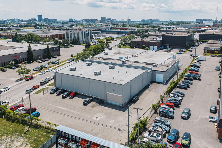 1755 Rue Berlier, Laval, QC à vendre - Photo de l’immeuble – Image 2 sur 9
