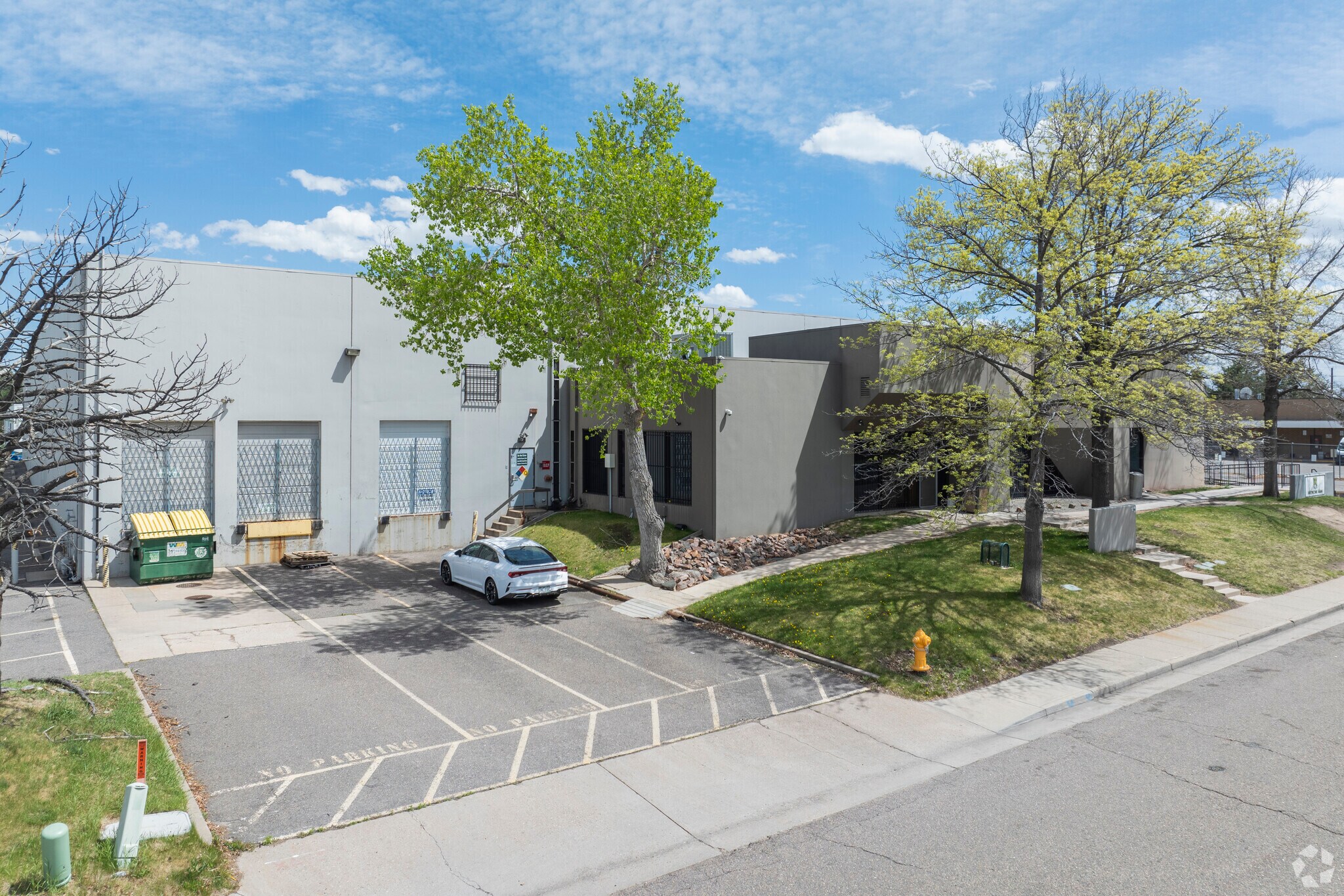 4750 Nome St, Denver, CO à vendre Photo principale– Image 1 sur 14