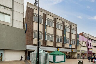 Plus de détails pour 120-126 High St, Bromley - Local commercial à louer