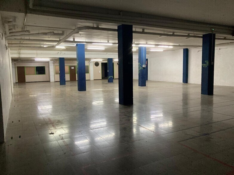 Industriel/Logistique dans Mataró, Barcelona à vendre - Photo de l’immeuble – Image 2 sur 2