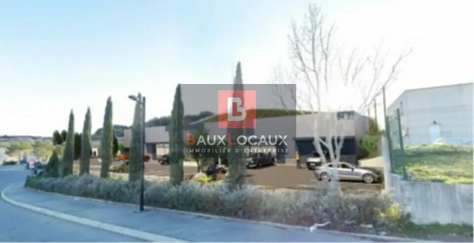 Local commercial dans Les Angles à louer - Photo de l’immeuble – Image 3 sur 5