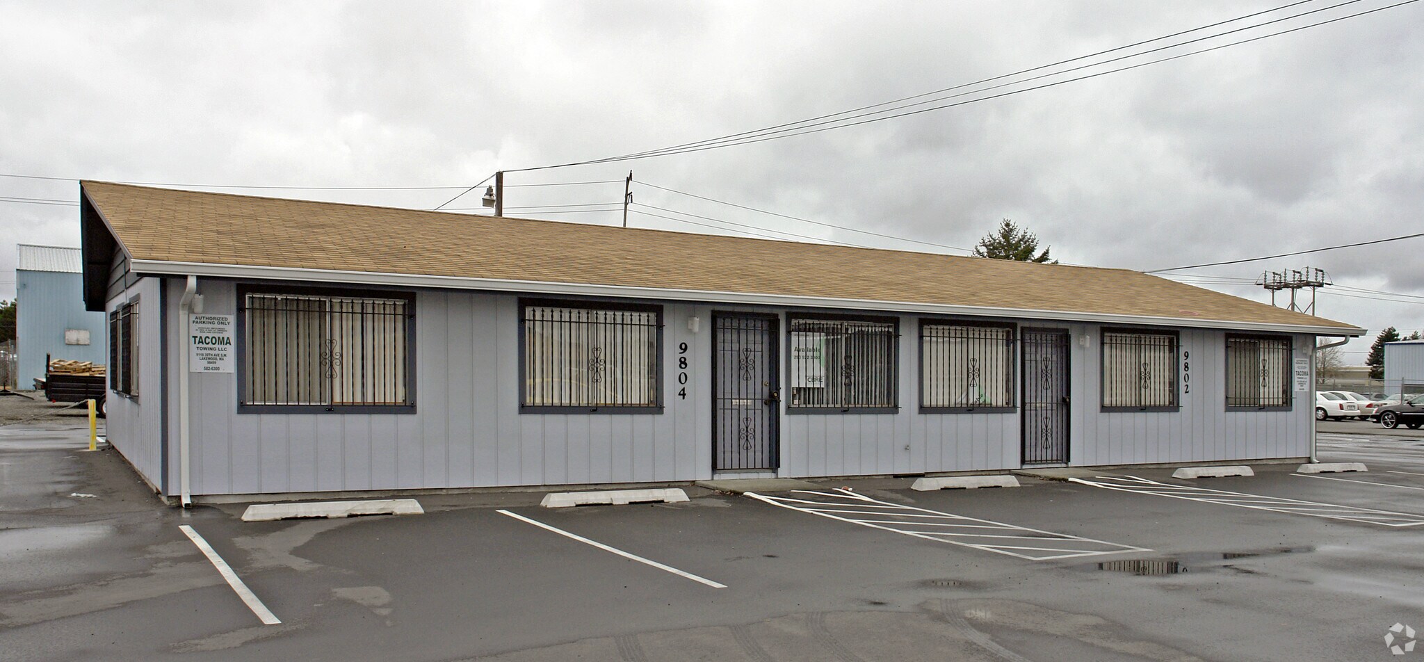 LAKEWOOD INVESTMENT ASSEMBLAGE portefeuille de 3 biens à vendre sur LoopNet.fr Photo de l’immeuble– Image 1 sur 4