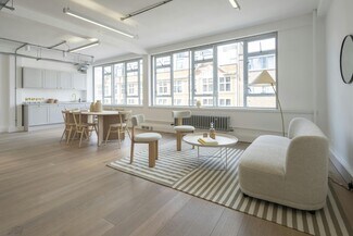 Plus de détails pour 14-18 Old St, Londres - Bureau à louer