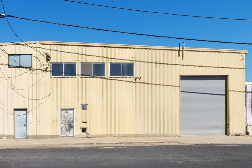 750 24th St, San Francisco, CA à louer - Photo de l’immeuble – Image 1 sur 4