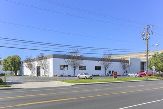 Plus de détails pour 215 S Douglas St, El Segundo, CA - Industriel/Logistique à louer