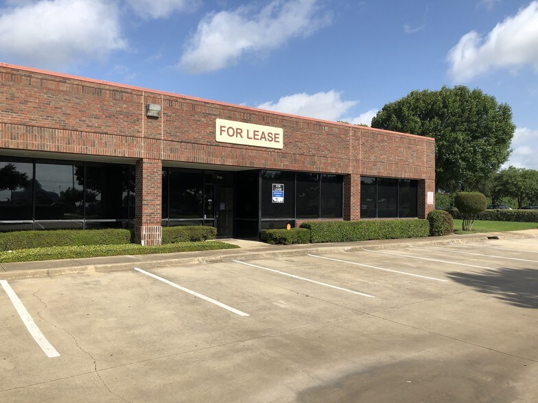 1701-1801 Analog Dr, Richardson, TX à louer - Photo de l’immeuble – Image 2 sur 7