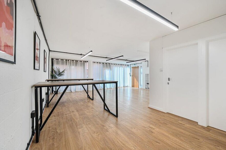 1 Ghent Way, Londres à louer - Photo de l’immeuble – Image 3 sur 39