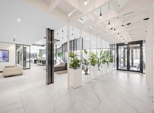 1152 Dupont St, Toronto, ON à louer Photo intérieure– Image 2 sur 4