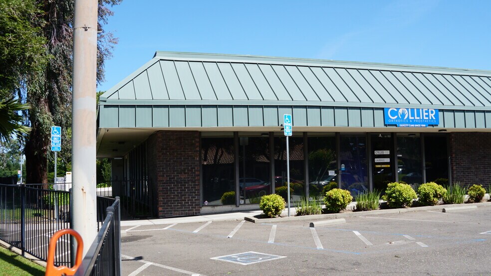 3830 Auburn Blvd, Sacramento, CA à vendre - Photo de l’immeuble – Image 3 sur 8