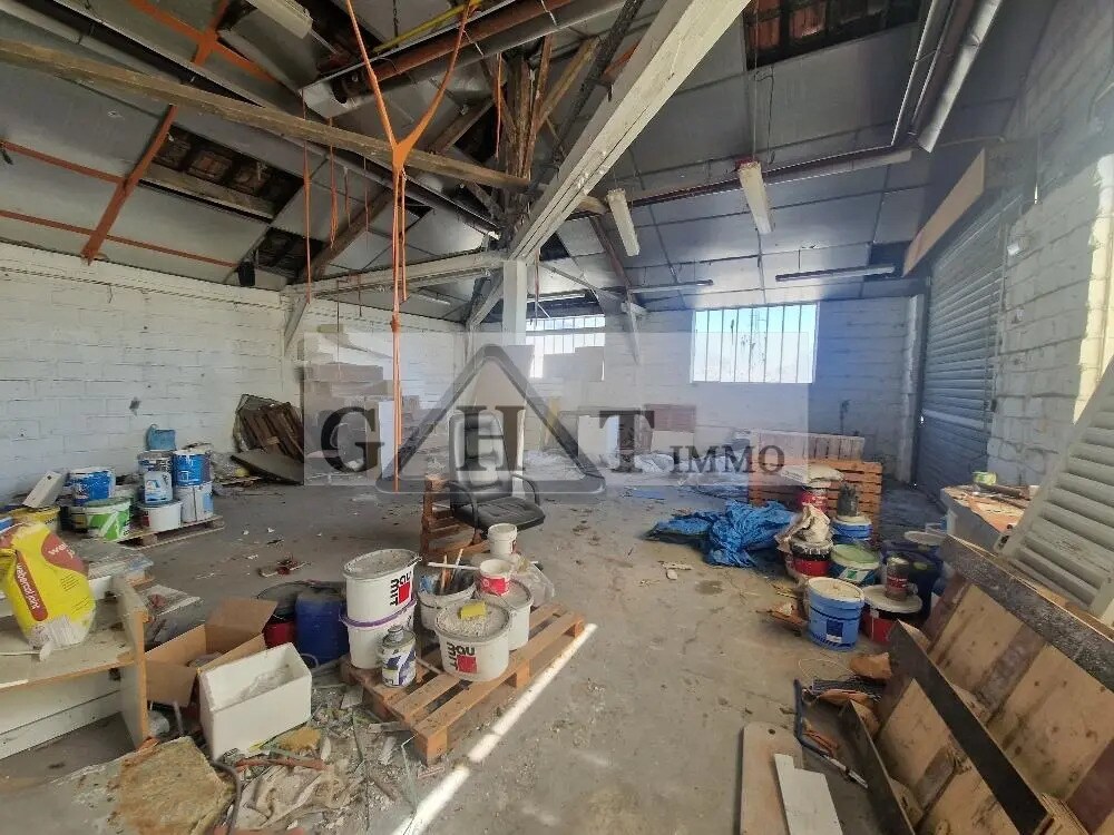 Terrain dans Éragny à vendre Photo intérieure– Image 1 sur 11