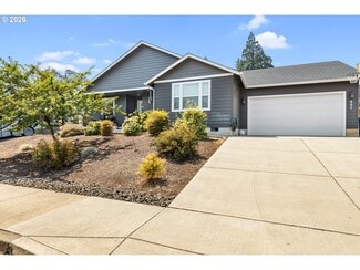 Plus de détails pour 623 SE Garden Way Dr, Winston, OR - Spécialisé à vendre