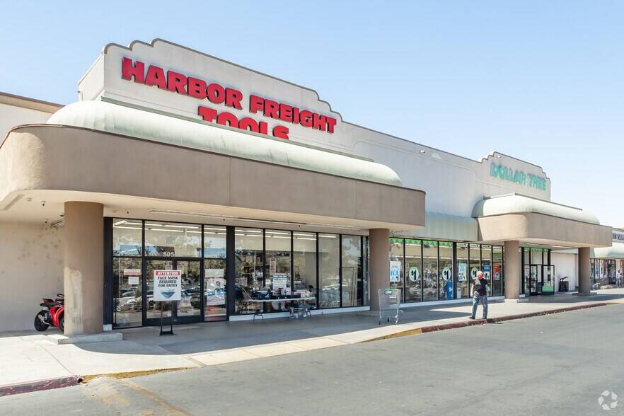 5021-5221 Fruitridge Rd, Sacramento, CA à vendre - Photo de l’immeuble – Image 3 sur 4