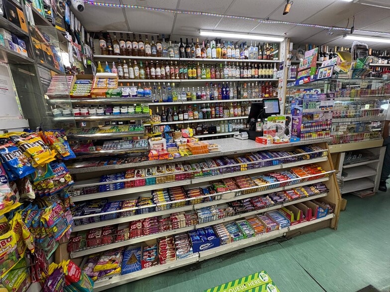 40 Churchfield Rd, Londres à louer - Photo principale – Image 1 sur 6