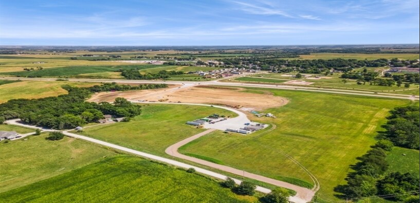 1101 Pleasant Street W, Pleasantville, IA à vendre - Photo principale – Image 1 sur 1