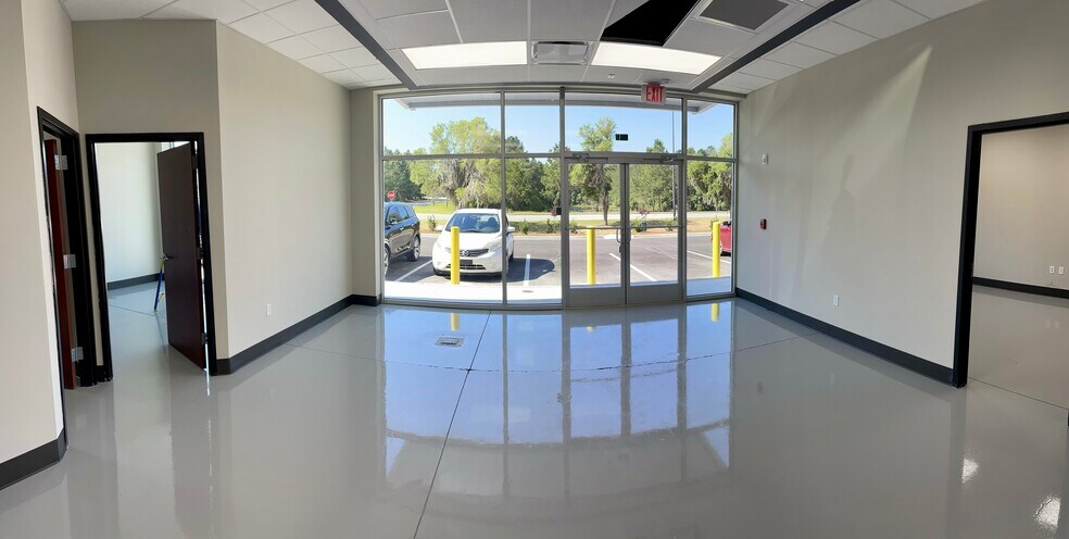 528 Sunbury Rd, Midway, GA à louer - Photo intérieure – Image 2 sur 48