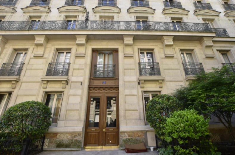 7 Square Du Roule, Paris à louer Photo de l’immeuble– Image 1 sur 7