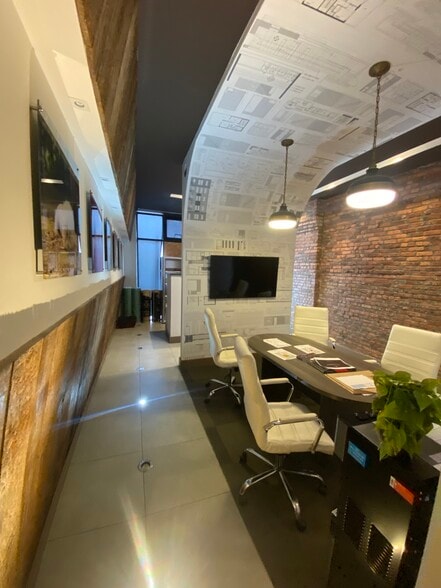 1213 Rogers Ave, Brooklyn, NY à louer - Photo intérieure – Image 3 sur 15