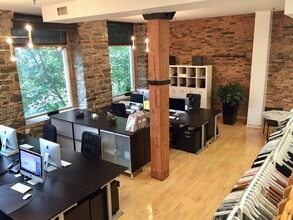 430-432 Rue Sainte-Hélène, Montréal, QC à louer Photo intérieure– Image 2 sur 9