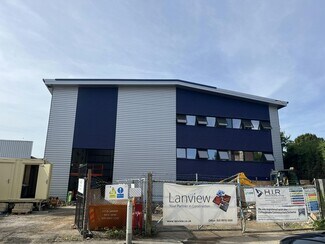 Plus de détails pour Station Approach, Waltham Cross - Industriel/Logistique à vendre