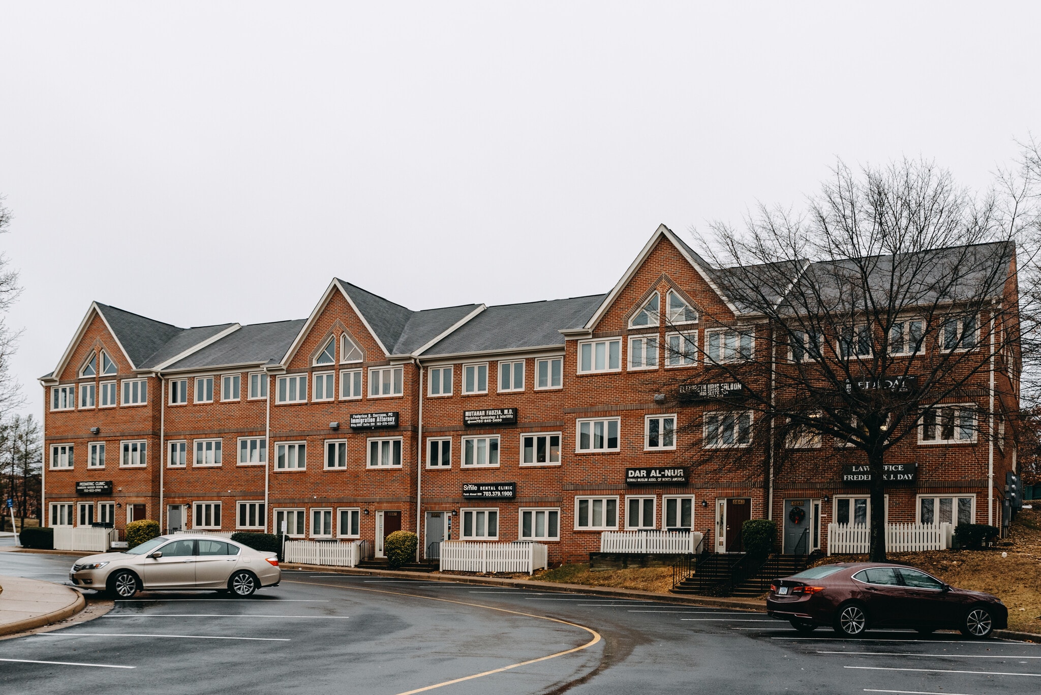 5641-5699 Columbia Pike, Falls Church, VA à louer Photo de l’immeuble– Image 1 sur 5