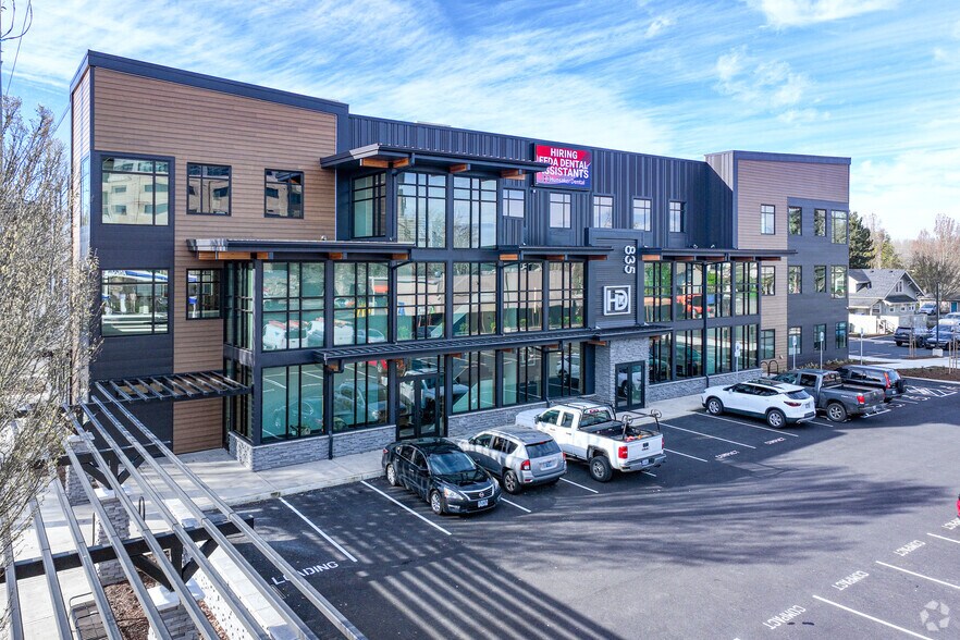 835 Commercial St S, Salem, OR à louer - Photo principale – Image 1 sur 6
