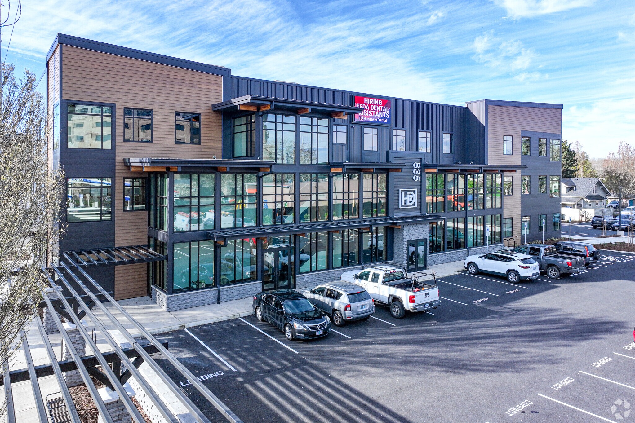 835 Commercial St S, Salem, OR à louer Photo principale– Image 1 sur 7