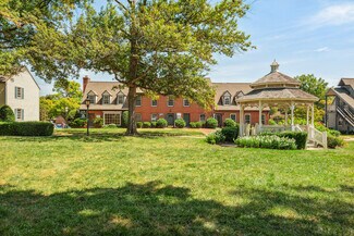 Plus de détails pour 752 Walker Rd, Great Falls, VA - Local commercial à louer