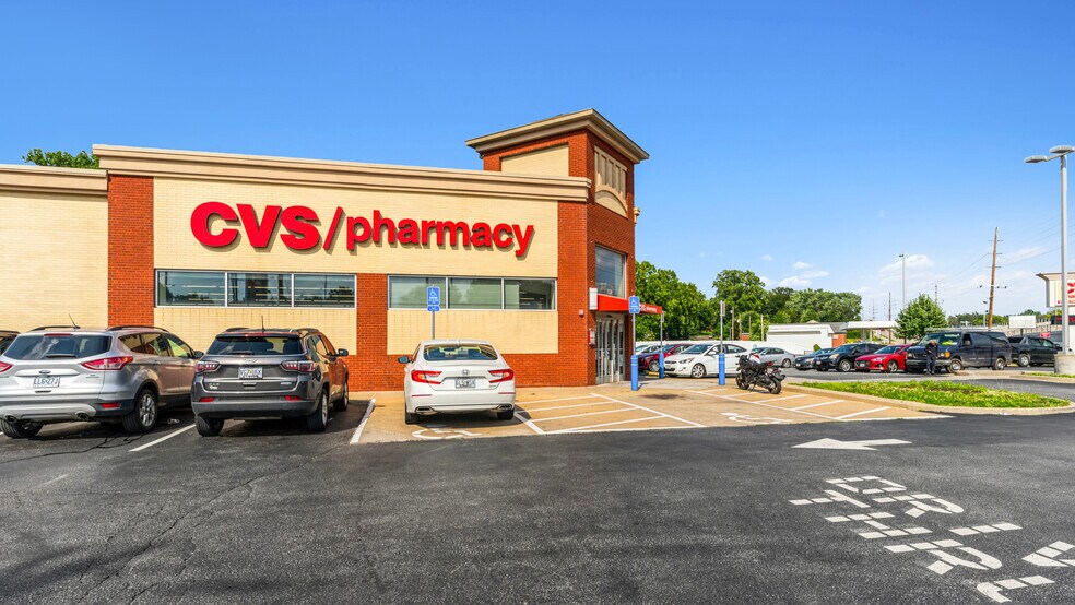 1550 S New Florissant Rd, Florissant, MO à vendre - Photo principale – Image 1 sur 1