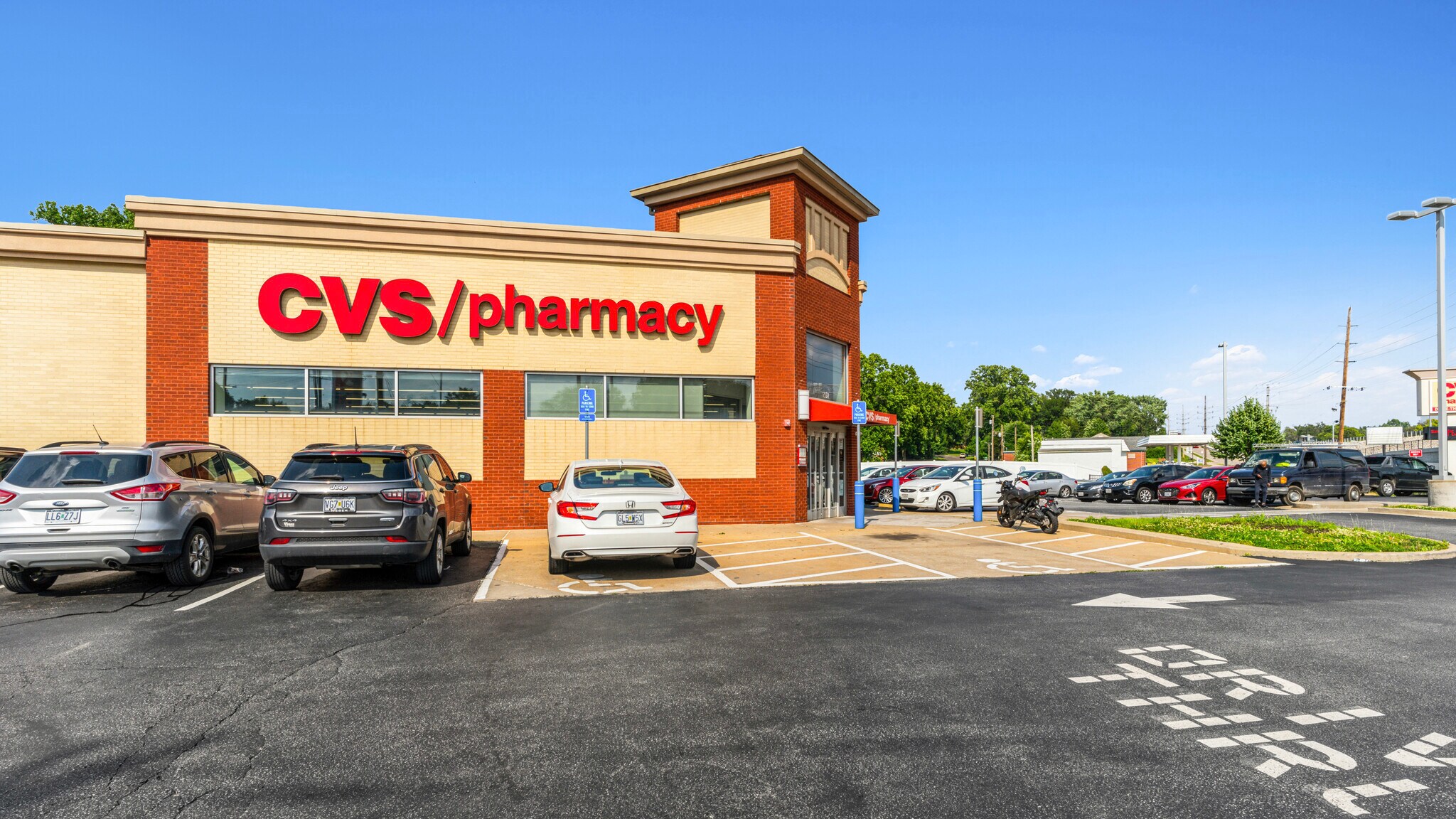 1550 S New Florissant Rd, Florissant, MO à vendre Photo principale– Image 1 sur 2